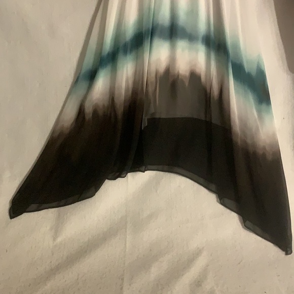 Simply Vera Vera Wang Dress XS White Blue Black Watercolor Handkerchief Hemline - Picture 7 of 7